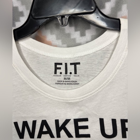 NWOT Womens F.I.T gym tank - Picture 4 of 4